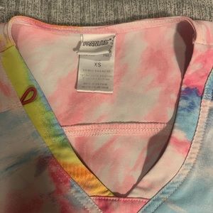 Fun and colorful Peanuts Gang scrub top!